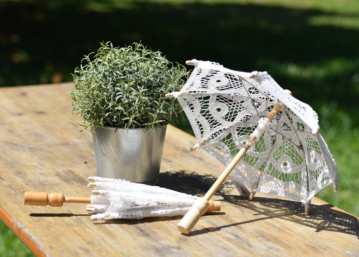 Mini Battenburg Lace Parasol Umbrella White 10.5