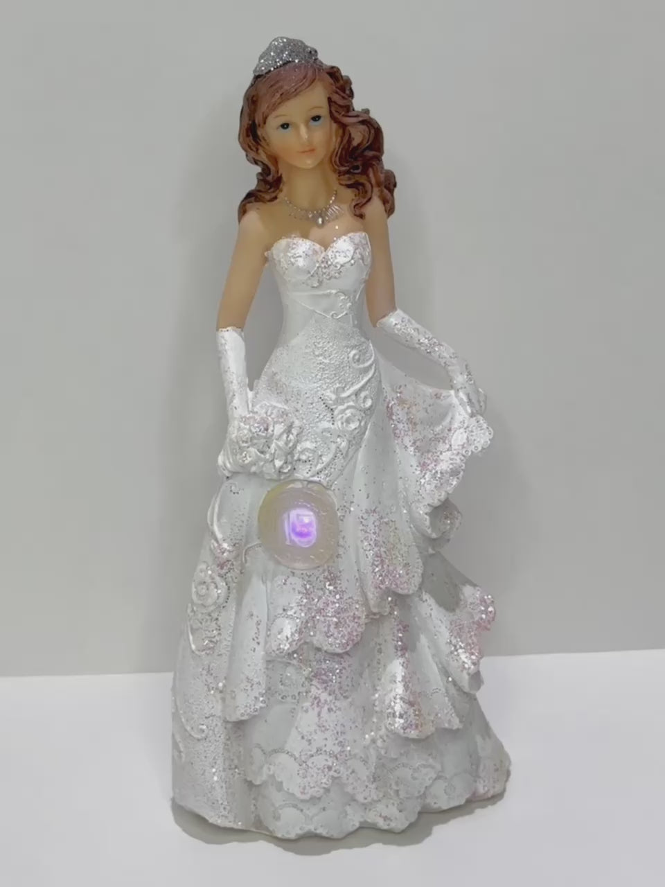 11 Inch Mis Quince Anos White Cake Topper Doll with LED Light-up (1 Piece)