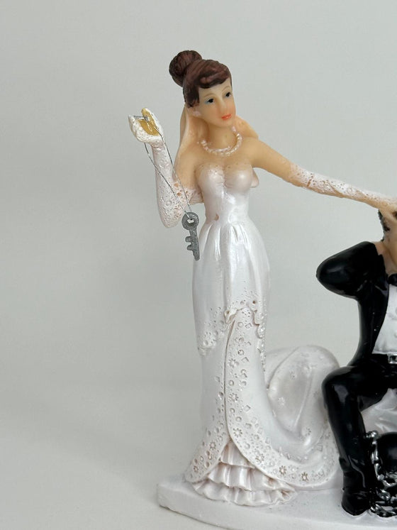 5" Poly Resin Wedding Cake Topper Funny Couple (1 Piece)