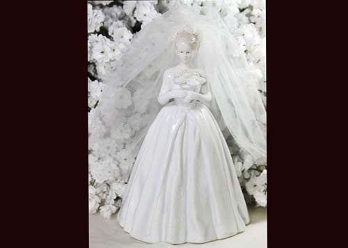 8.5 Porcelain Wedding Cake Topper Doll (1 Piece)
