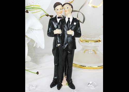 7 Poly Resin Wedding Cake Topper Gay Couple (1 Piece)