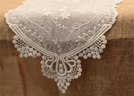 White Lace Table Runner (1 Piece)